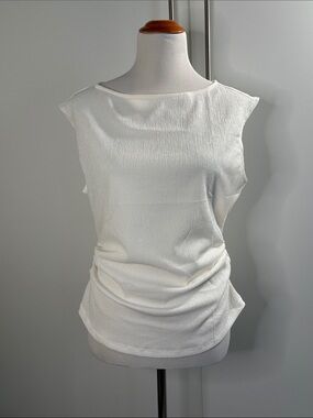 Banana Republic Factory Ivory Textured Cap Sleeve Ruched Top | L